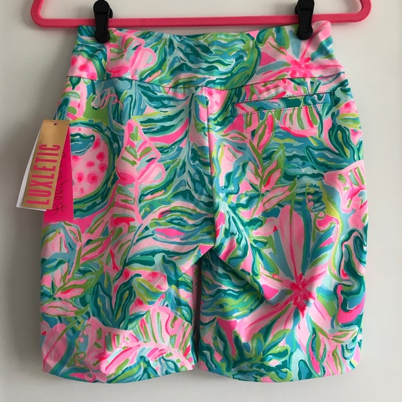 NWT Lilly Pulitzer Reid Short UPF 50+ Size 0 - Picture 3 of 3